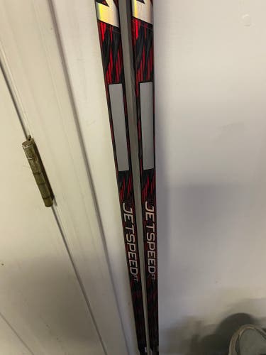 Intermediate Left Hand P28 JetSpeed FT5 Pro Hockey Stick