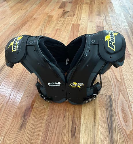 Youth Riddell Power Surge Shoulder Pads - New - 6 Pairs