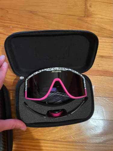New Pit Viper THE SON OF BEACH TRY-HARD Sunglasses