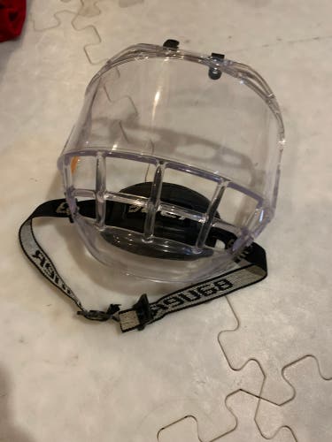 Used Medium Bauer Shield Concept 3 Full Shield