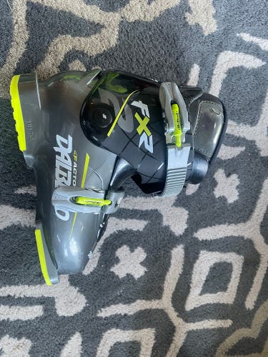 Kids 21 dalbello 4Factor FX2 ski boots