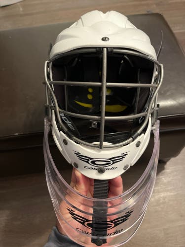 Goalie Cascade CS-R Youth Helmet