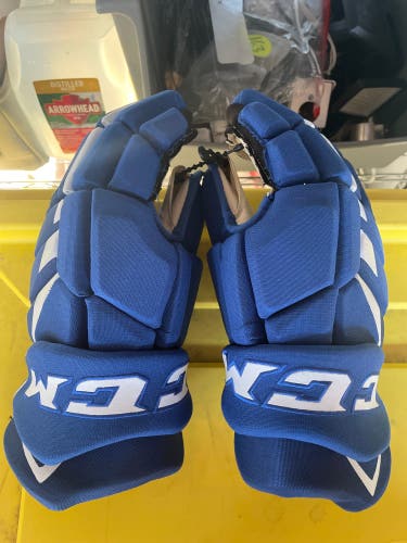 CCM 15"  Jetspeed FT485 Gloves