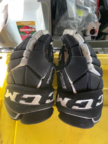 CCM 12"  Tacks 9060 Gloves