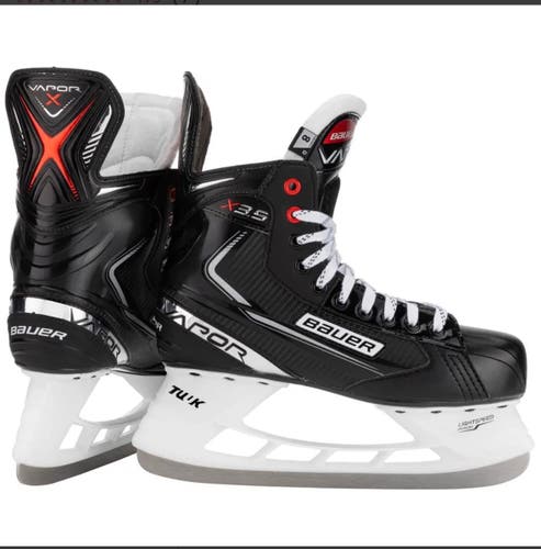 New Bauer Size 3 Vapor X3.5 Hockey Skates