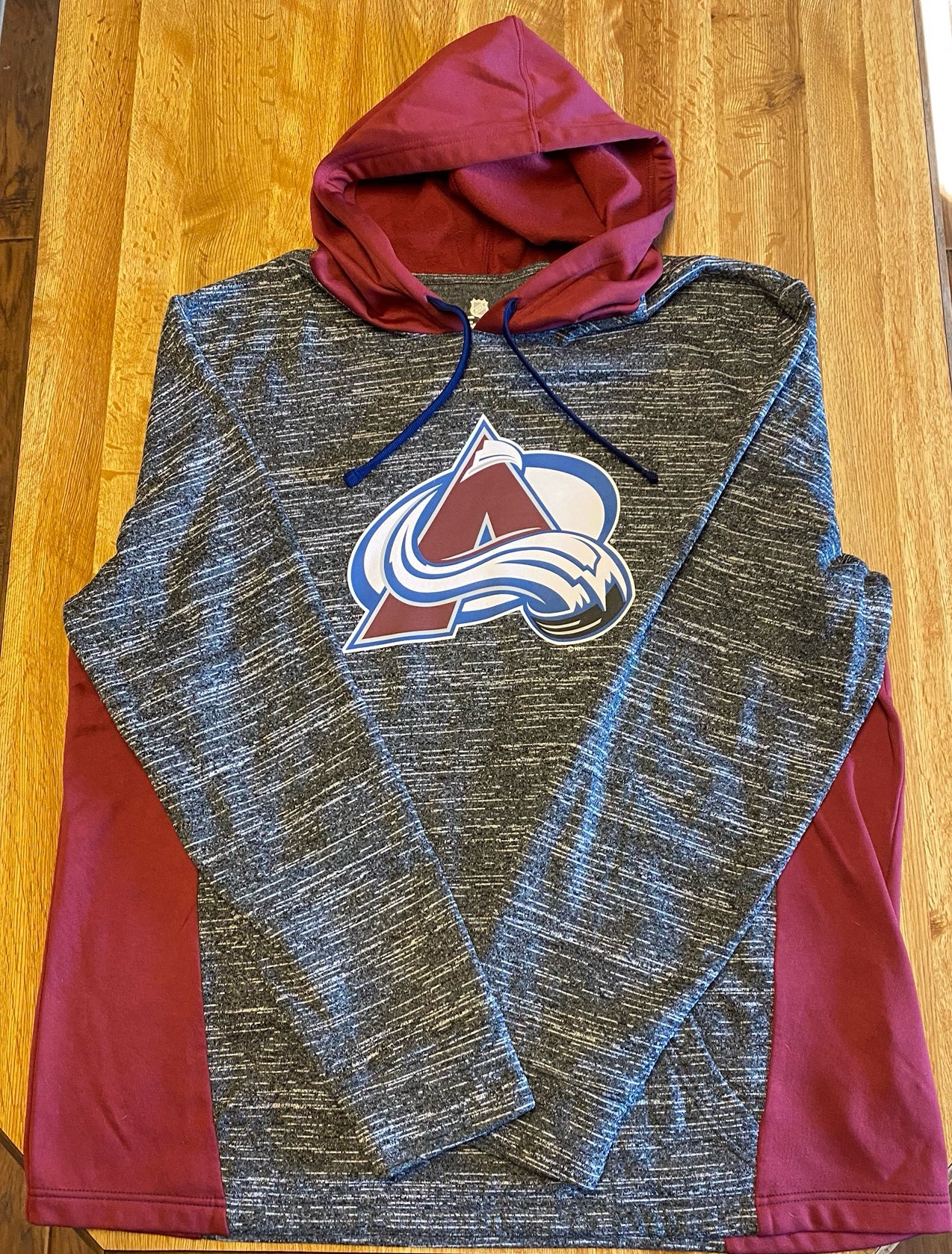 Fanatics Branded Men's Navy Colorado Avalanche Team Lockup Fitted Pullover Hoodie Size: Extra Large
