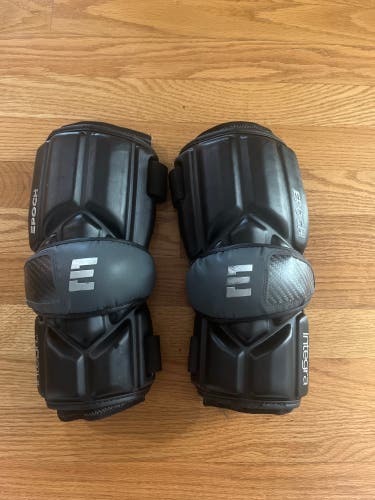 Used Large Epoch Integra Arm Pads