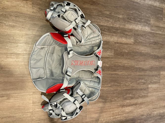 Used Small Vaughn LT88 Goalie Chest Protector