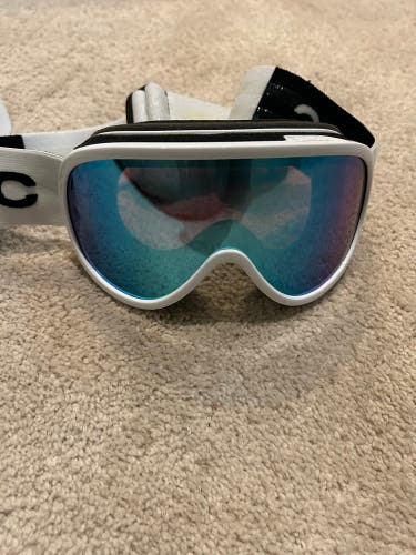 New POC Medium Ski Goggles