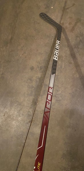 Senior Left Hand P92 Pro Stock Vapor Hyperlite Hockey Stick