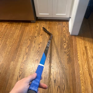 Senior Left Hand P92 Nexus Sync Hockey Stick