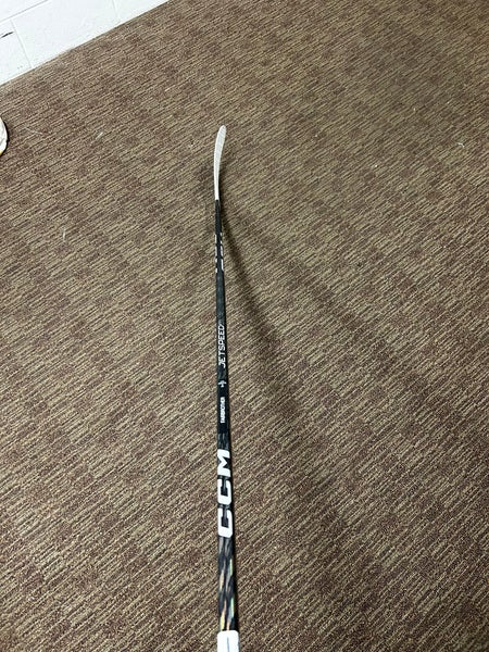 Senior Left Hand P28M Ribcor Trigger 5 Pro Hockey Stick