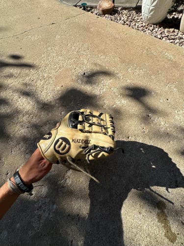 Wilson A2000 Glove