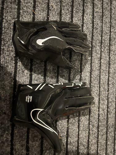Nike Vapor Jet 7.0 Football Gloves - Adult Small