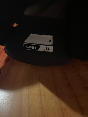 Bauer 11" Vapor Volt Gloves