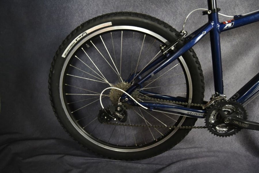 Specialized hardrock wheel online size