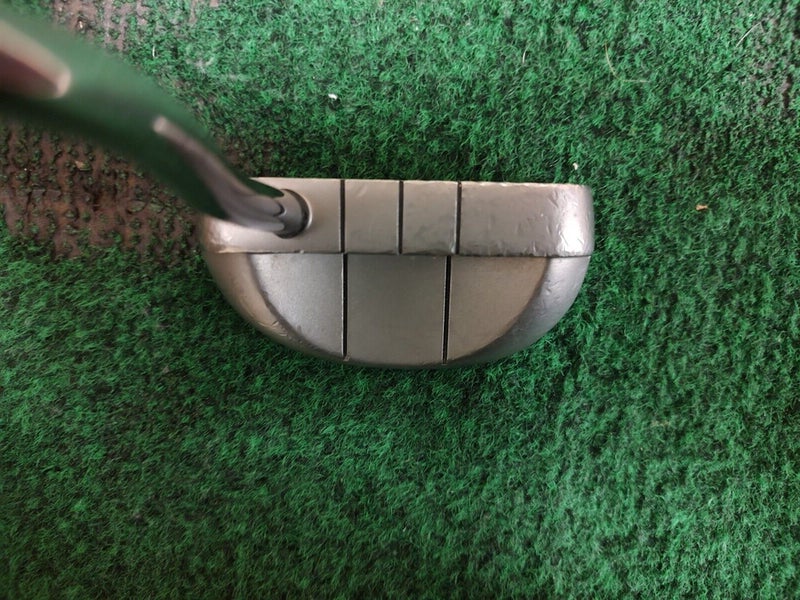 Odyssey White Hot XG Rossie 35 Inch Putter w Superstroke