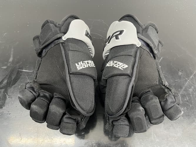 Bauer Supreme Ultrasonic Gloves 14" LA Kings Pro Stock Black Palms