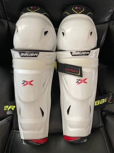Used Bauer Vapor 2x Shin Pads