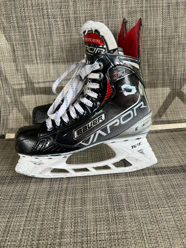 B05 Senior Used Bauer Vapor X3.7 Hockey Skates D&R (Regular) Retail 6.0