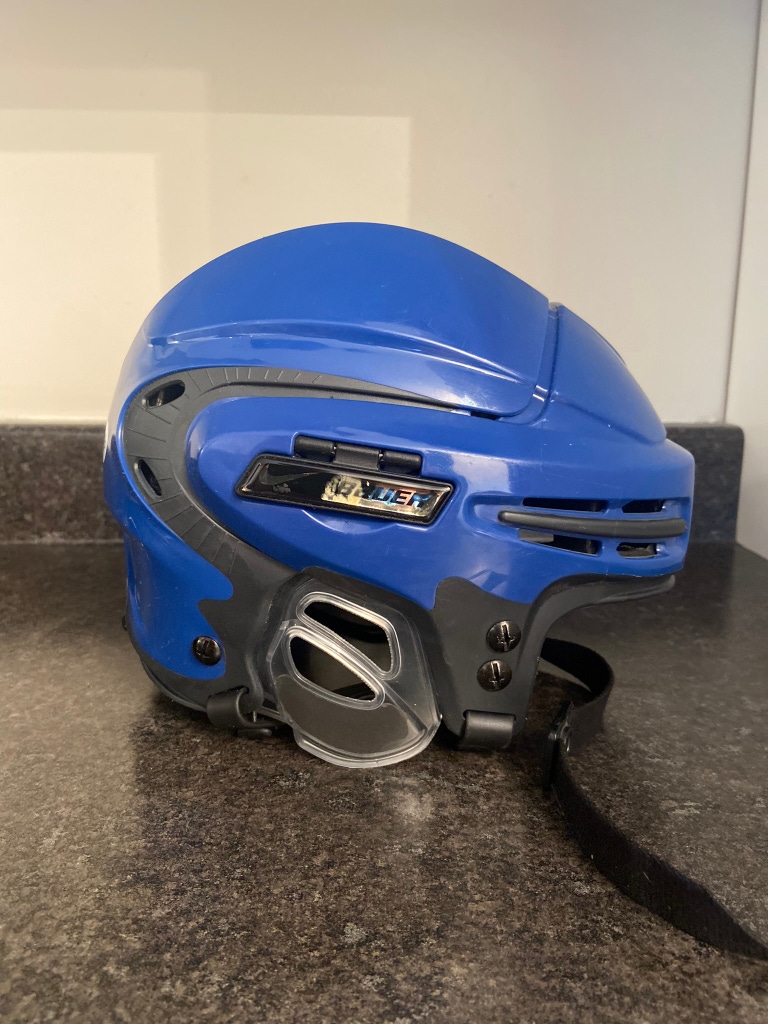 Used Nike NBH9500 Hockey Helmet - Senior Small