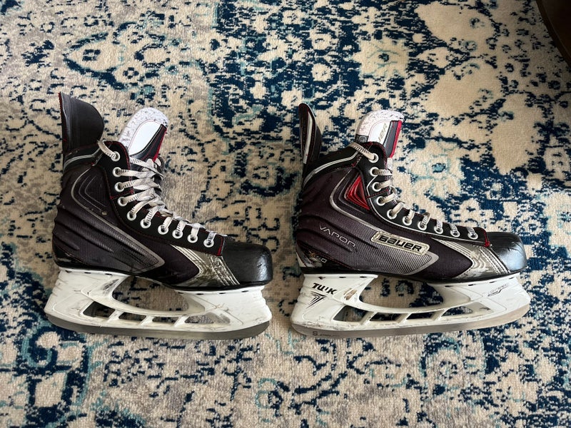 Used Bauer Regular Width Size 10 Vapor X60 Hockey Skates