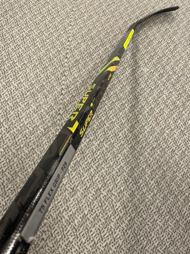 CCM Super Tacks AS4 Pro 75 Flex P29 curve left hand stick