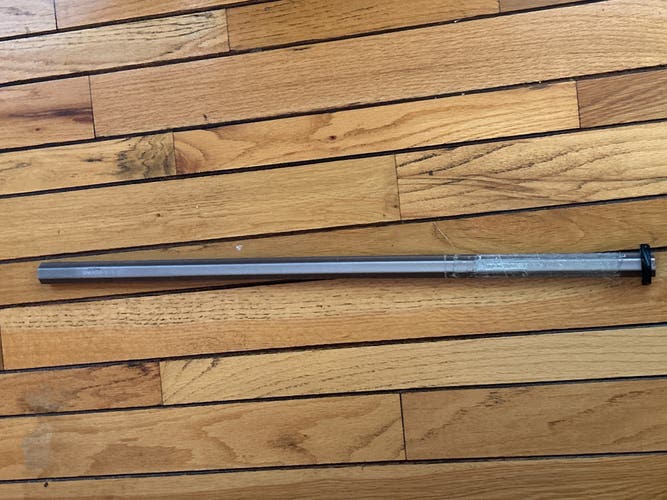 Barley Used StringKing Metal Plus Shaft