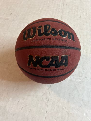Wilson composite leather NCAA replica game ball