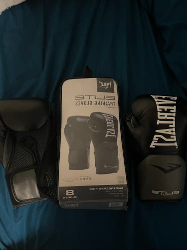 New Everlast Elite Training Gloves