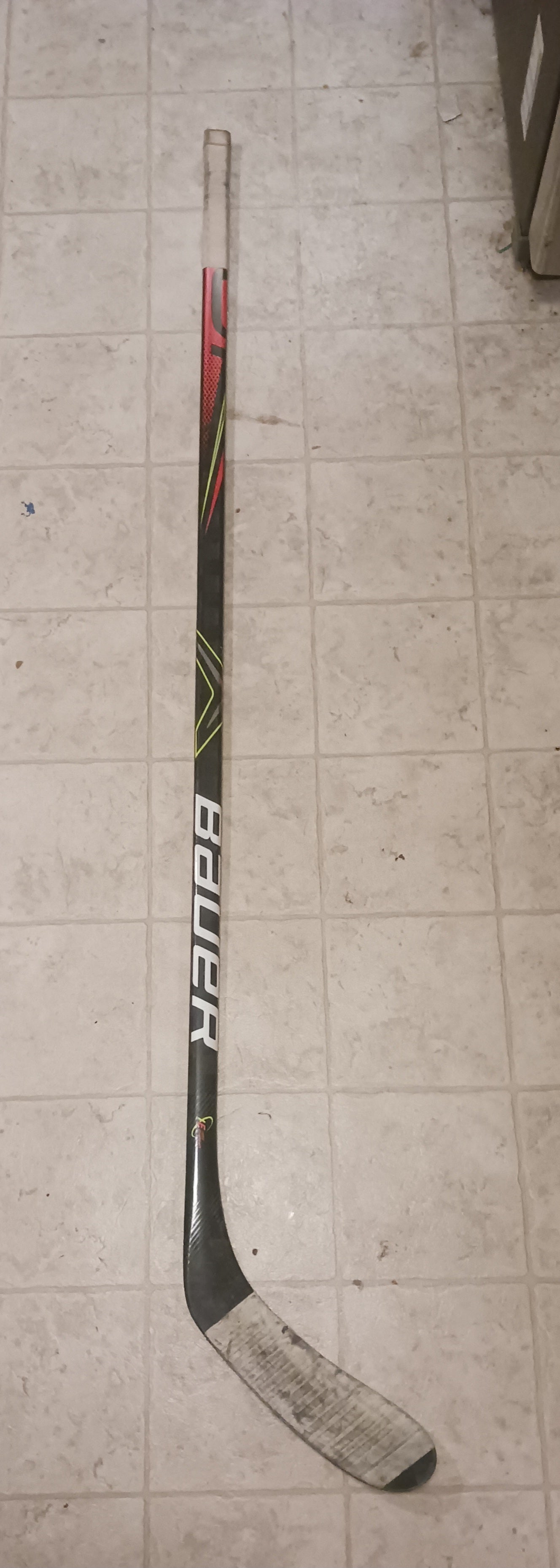 Easton Synergy 40 Grip Hockey Stick Int. 65 Flex-A187726