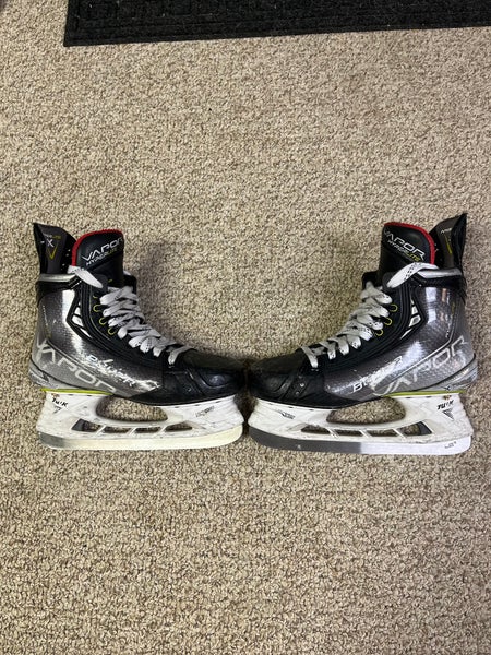 Used Bauer Regular Width Size 5.5 Vapor Hyperlite Hockey Skates