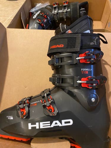 Used Unisex HEAD All Mountain Formula 110 Ski Boots Stiff Flex