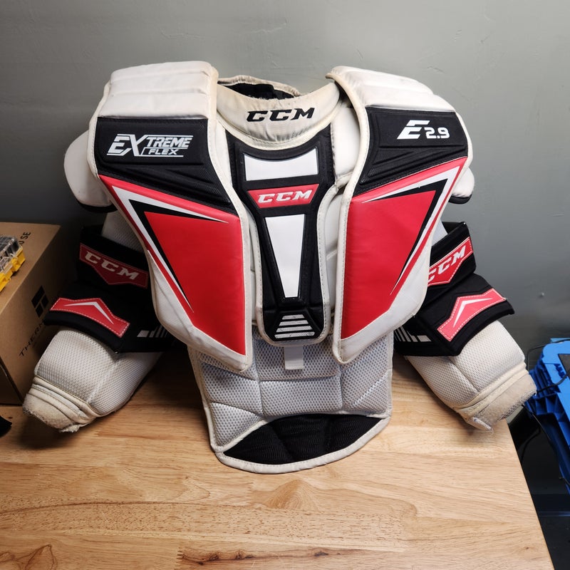 Used Large CCM Extreme Flex Shield E2.9 Goalie Chest Protector
