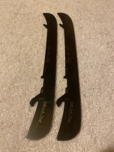Bauer Hockey Fly-Ti Steel Runners Size 263 New