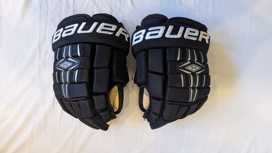 Bauer Nexus 800 Gloves 12" No Holes