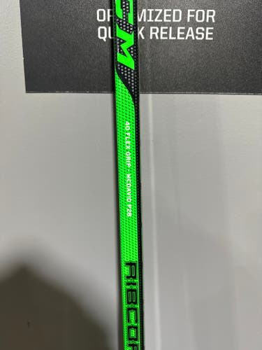 Junior New Right Handed CCM RibCor 76K Hockey Stick P28