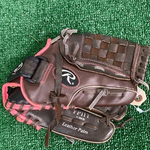Used Louisville Slugger Right Hand Throw Infield Softball Glove 11"