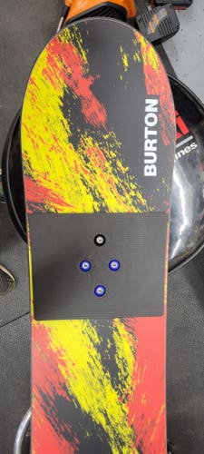 New Unisex Burton Snowboard All Mountain Without Bindings