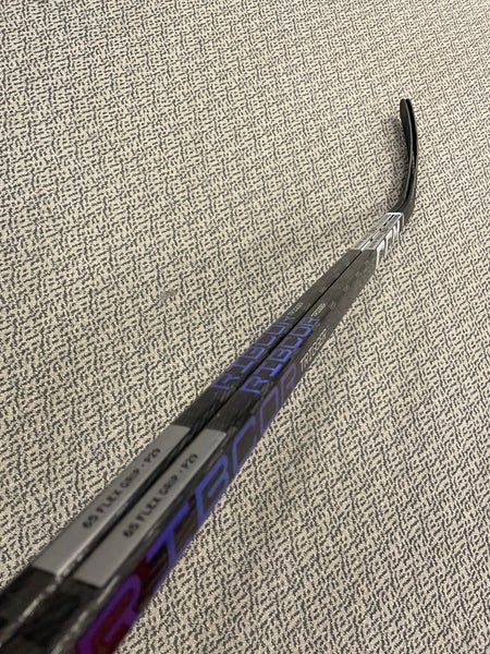 2-Pack CCM Trigger 7 Pro 65 flex P29 curve right hand sticks