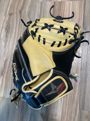 Right Hand Throw 33.5" CM3000SBT Catcher's Glove