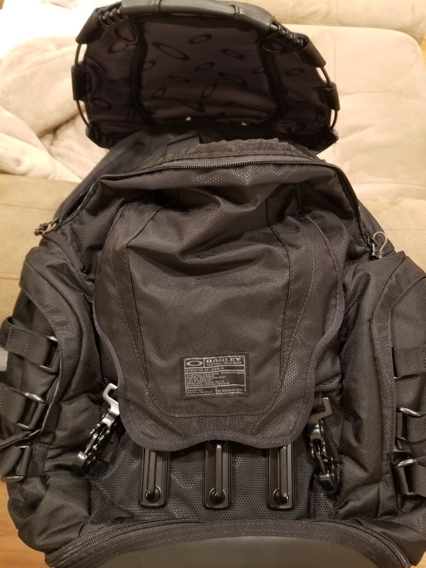 Black New Oakley Backpack