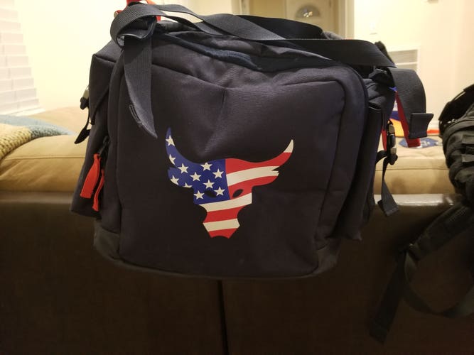 Blue Used Men's Under Armour Duffle Bag