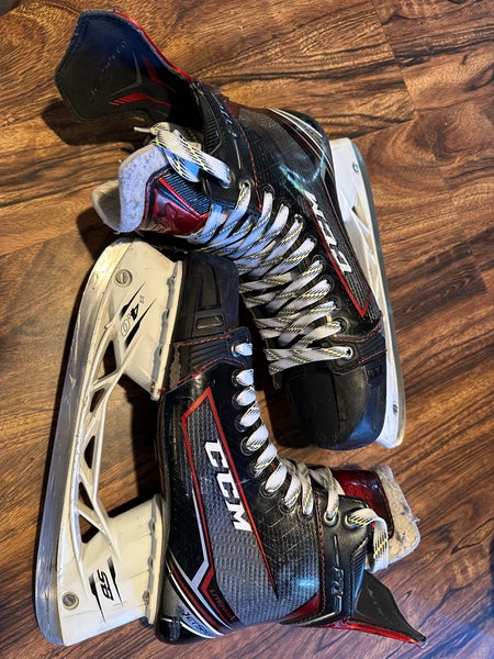 Senior Used CCM JetSpeed FT1 Hockey Skates Regular Width Size 10.5