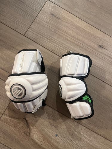 maverick elbow pads