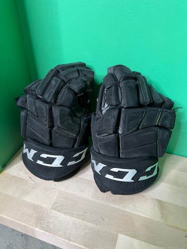 Used CCM HGQLXP Gloves 15" Pro Stock
