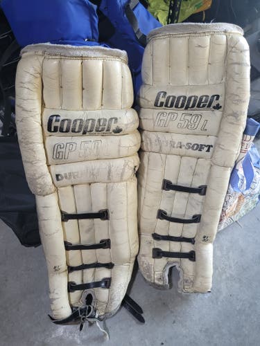 Cooper 32" Goalie Leg Pads