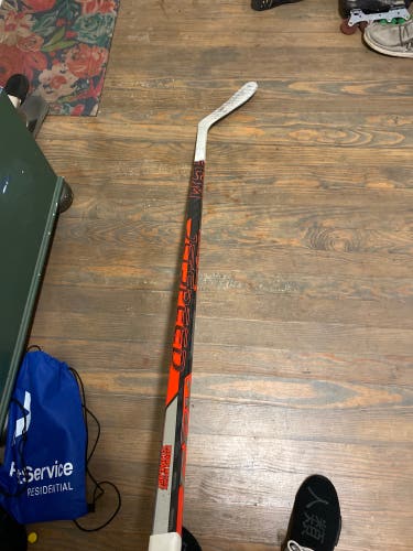 Used Right Handed P28 Hockey Stick