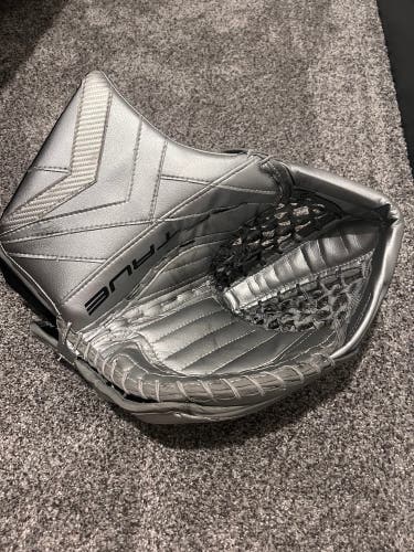 Catalyst PX3 glove