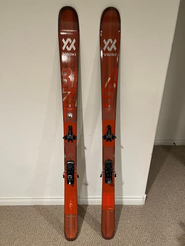 Volkl blaze 94 w/ atomic backland tour binding